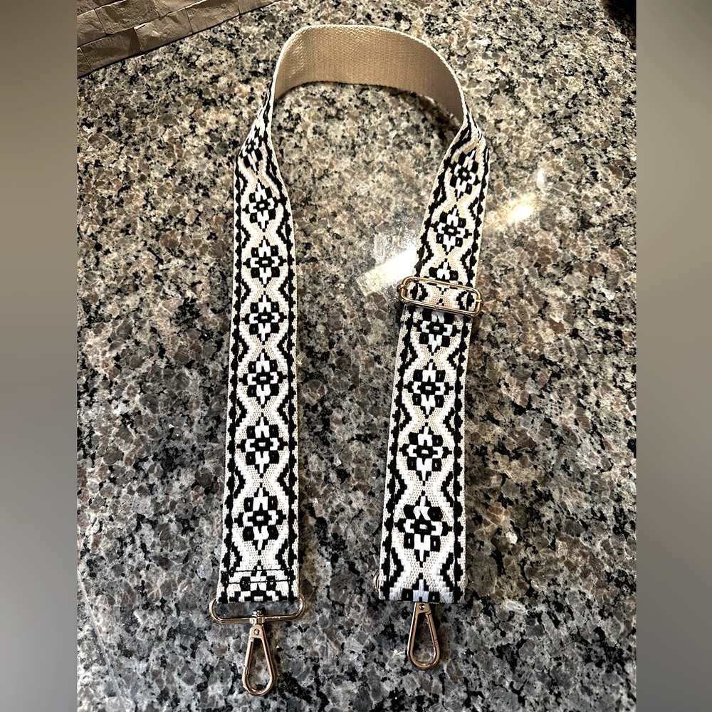 Adjustable Removable Purse Strap - new condition